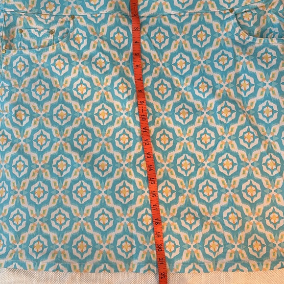 Heart of Palm Woman blue print skort. Pockets front and back. - Picture 4 of 4